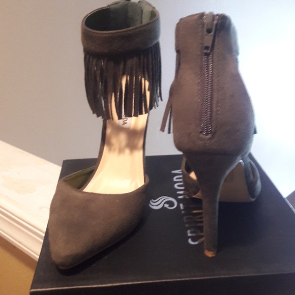 👠NWT👠 Spirit Moda Olive green pumps - Picture 4 of 4